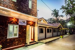 Grande Alpine Hotel, Goa Grande Alpine Hotel, Goa
