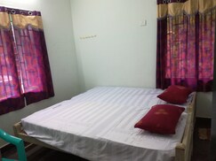 Poondi Madhaa Residency, Tanjore Poondi Madhaa Residency, Tanjore