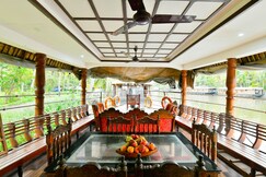 OYO 22783 Indraprastham Whitehouse 4 Bhk, Alleppey OYO 22783 Indraprastham Whitehouse 4 Bhk, Alleppey
