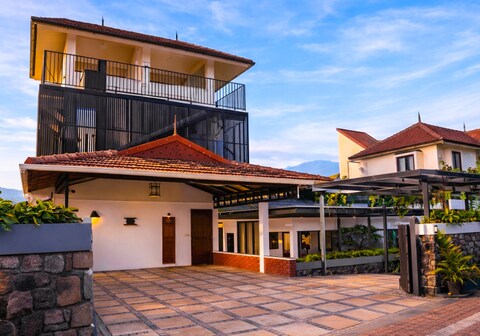 Aura Bunglow by Whitetrip