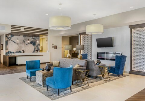 Best Western Plus Parkside Inn & Suites