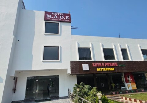 Hotel M.A.D.E