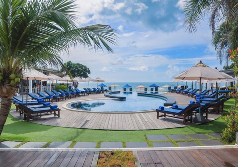 KC Beach Club & Pool Villas