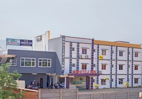 Hotel Abhitej Inn