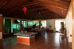 Kuzhupilly Beach House, Cochin Kuzhupilly Beach House, Cochin
