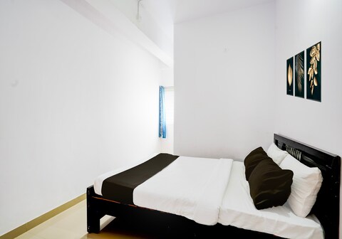 Hotel O Sapthagiri Boarding & Lodging