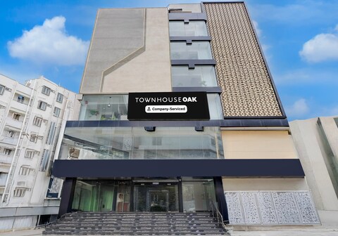 Super Townhouse Oak AECS Layout Brookfield