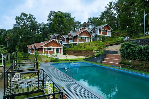 MonardaResort