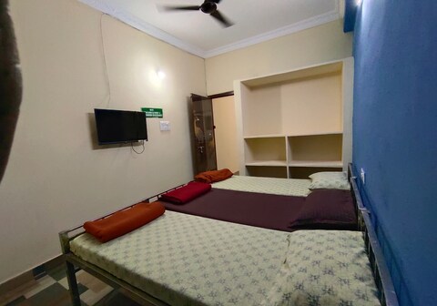 Sri Shiva Shankari Guest House