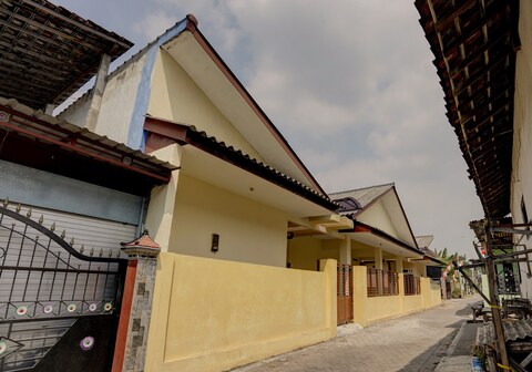 Hotel O Sunyoto Homestay Syariah