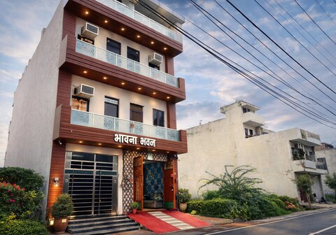 Hotel Bhavana Bhawan
