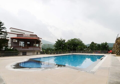 Meera Valley Resort by Nexottel