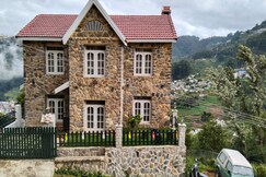 Zhagaram Cottage -House of Mist, Kodaikanal Zhagaram Cottage -House of Mist, Kodaikanal