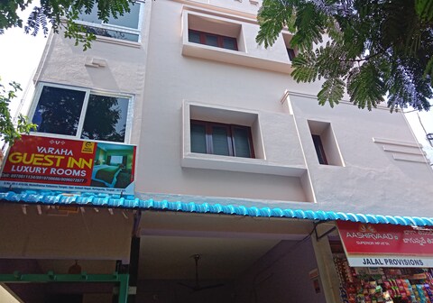 VARAHA GUEST INN LUXURY ROOMS