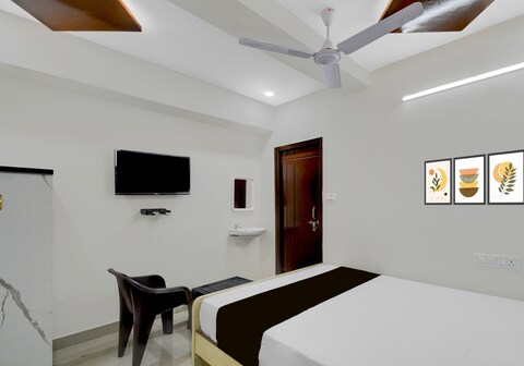 Hotel O De' BVL Grand