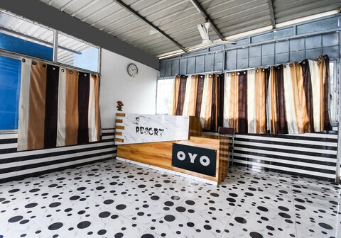 Hotel O Gunjan Family Lodge