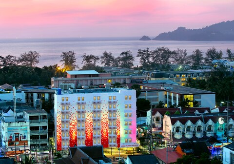 Easy Planet Phuket, Patong