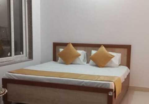 Anand guest house