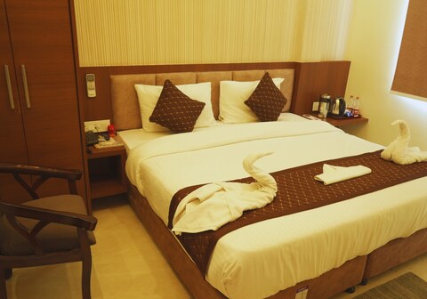 Hotel SHRI KEDAR INN