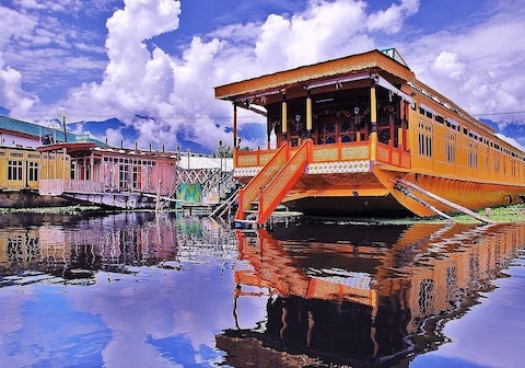 Houseboat Jewel In The Crown
