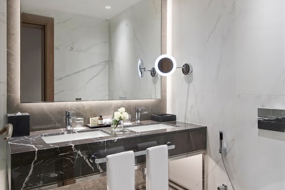Fairmont Dubai