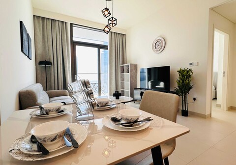OYO 1349 Home Burj Crown Luxury 1Bed Apartment