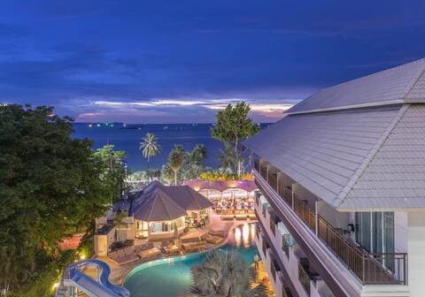 Pattaya Discovery Beach Hotel