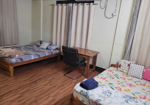 Crave'inn Hotel & Restaurant, Jalukie Town