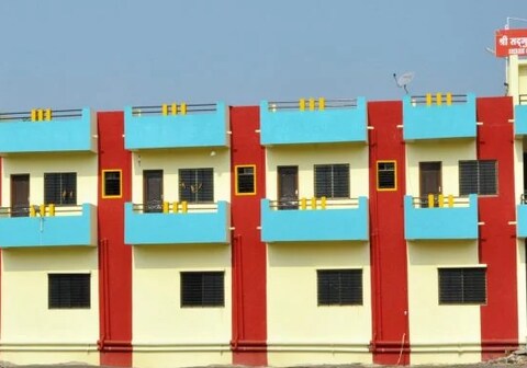 Shri Sadguru Nivas