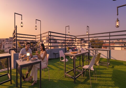 FabHotel Jaipur Casa