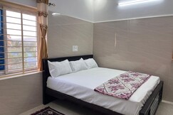SRI HARI RESIDENCY, Chittoor SRI HARI RESIDENCY, Chittoor