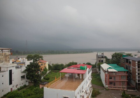 Nomad By Luxury Heights