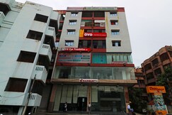 Hotel O Maruti Lodging, Kolkata Hotel O Maruti Lodging, Kolkata