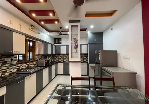 Jeena Homestay Villa