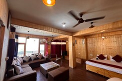 Holiday Moods, Manali Holiday Moods, Manali