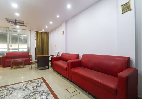 Super Hotel O Maa Arya