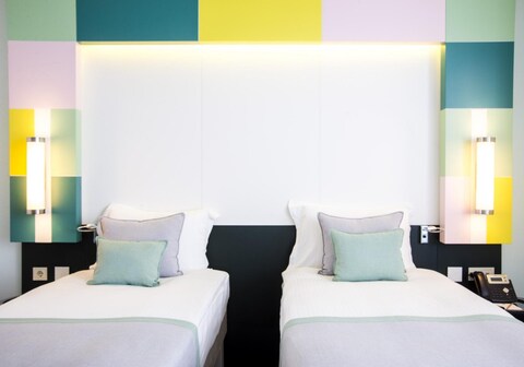 The Elysium Styles Taksim