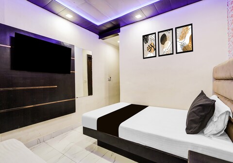 Hotel O Priya Palace