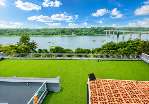 Krishna Riverside Resort