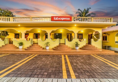 FabHotel La Pablo