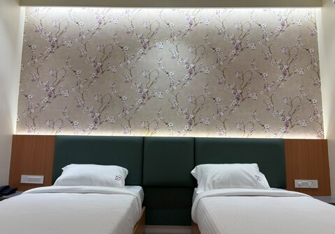 MG suites