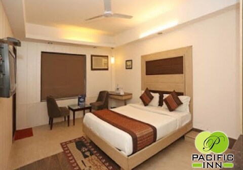 Pacific Inn Huda City Centre