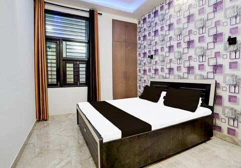 Hotel O THE SECRET DOORS