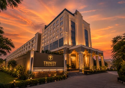 Hotel Trinity Grand