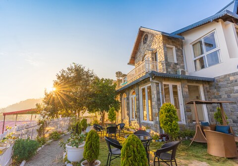 Casa De Bello near kainchi Dham