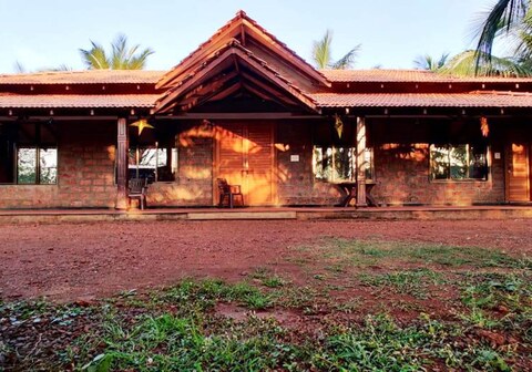 TWO ROOMS WITH BIG HALL