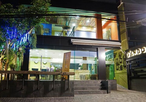 Aspira D'Andora Sukhumvit 16