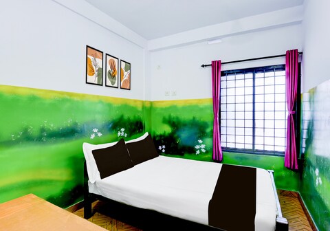 Hotel O A Star Lodge