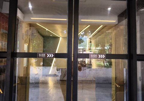 HOTEL MOHIRAJ BY BASOTEL RAJGIR