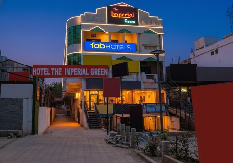 Via The Imperial Green